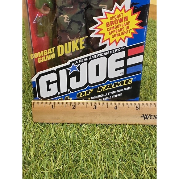 Vtg G.I Joe 1993 Hasbro Combat Camo Duke Hall of Fame Action Figure New Sealed - Picture 4 of 12